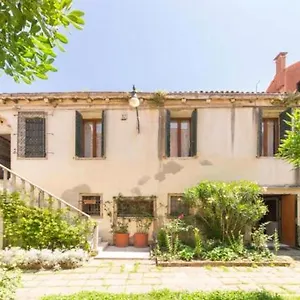  Apartment Corte Mosto