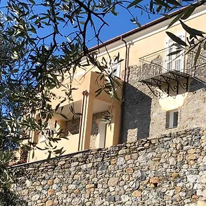 https://agriturismo-le-merline.hotelitalianriviera.com
