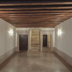 https://super-central-1-bedroom-apartment.hotelslidodijesolo.com