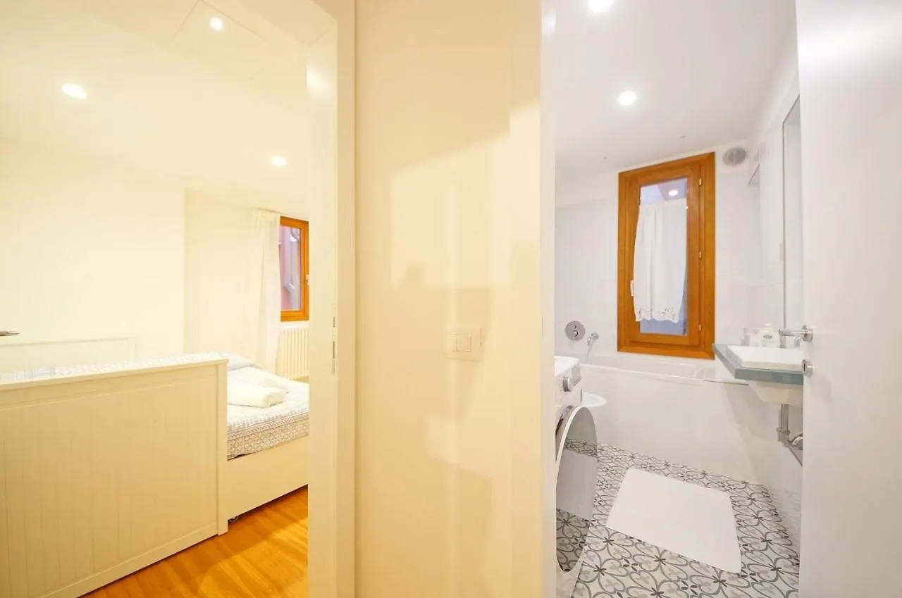 Dolcevita Apartments N 479 Venise