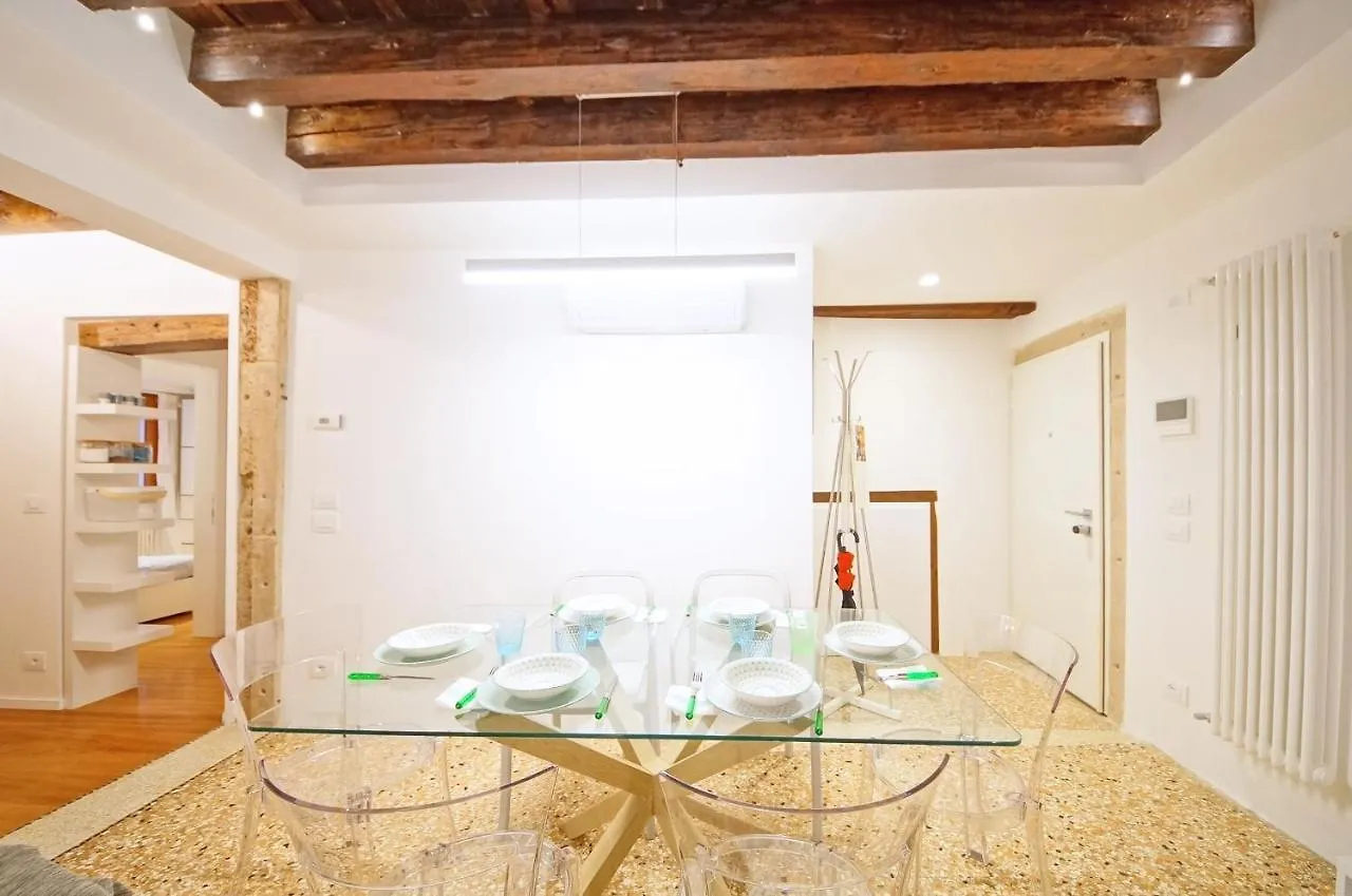 Dolcevita Apartments N 479 Venise Italie